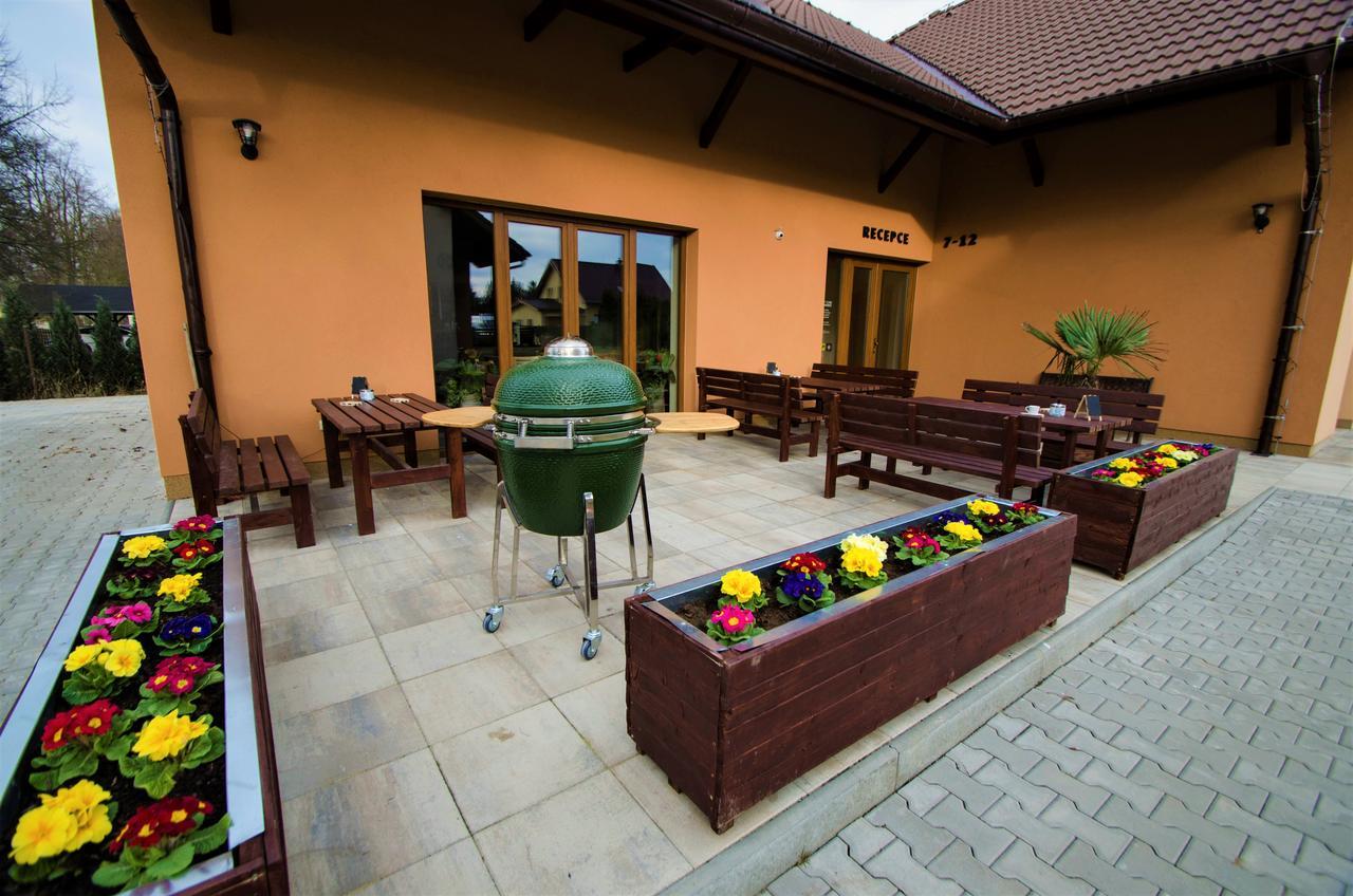 Penzion Na Americe Nové Jirny Extérieur photo